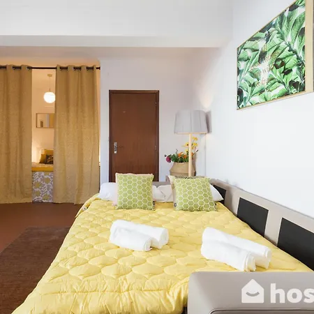 Host Wise - Comfy Bright Flats With Netflix * Porto